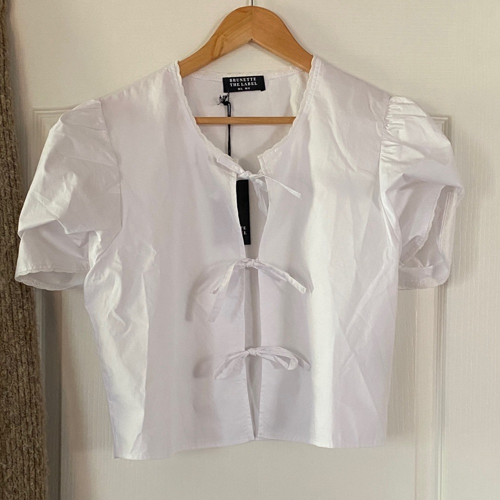 NWT - Brunette The Label White Puff Sleeve Blouse
